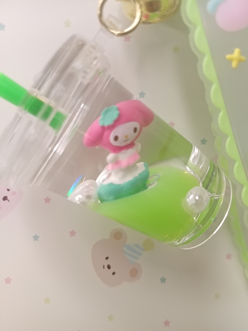 Sanrio My Melody Boba Milk Tea Liquid Float Keychain - Picture 3 of 6